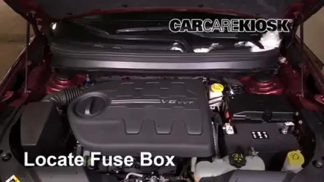 2019 Jeep Cherokee Trailhawk Elite 3.2L V6 Fuse (Engine) Check